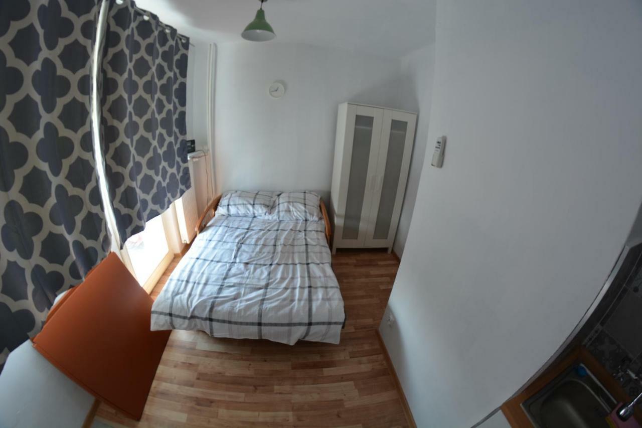 Ul. Ugorek Kolo Areny Apartment คราคูฟ ภายนอก รูปภาพ
