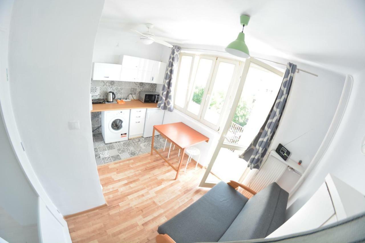 Ul. Ugorek Kolo Areny Apartment คราคูฟ ภายนอก รูปภาพ